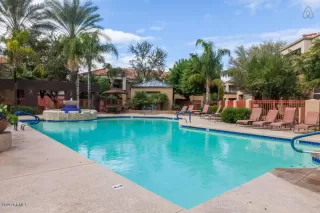 Photo #6: 6108275 Listing