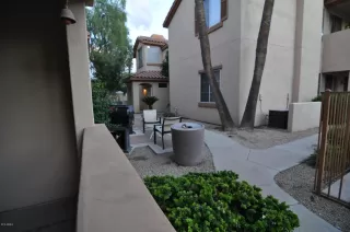 Photo #3: 6108595 Listing