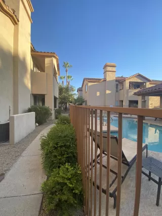 Photo #6: 6108595 Listing