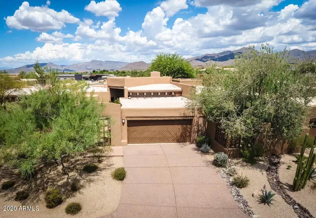 MLS: 6108630 Condo For Sale