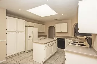 Photo #1: 6108665 Listing