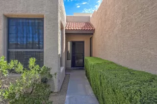 Photo #4: 6108665 Listing