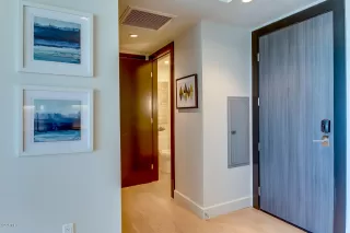 Photo #2: 6108702 Listing