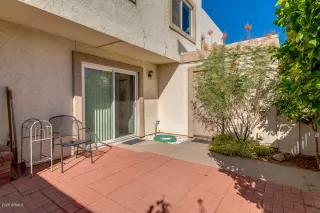 Photo #5: 6108927 Listing