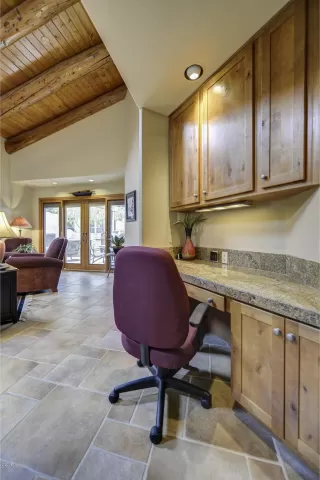 Photo #6: 6108976 Listing