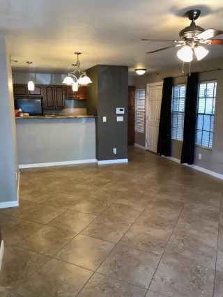 Photo #3: 6108985 Listing