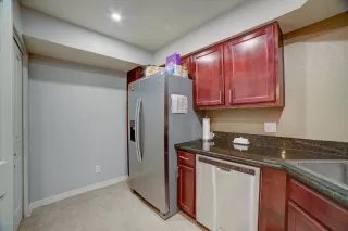 Photo #6: 6109023 Listing