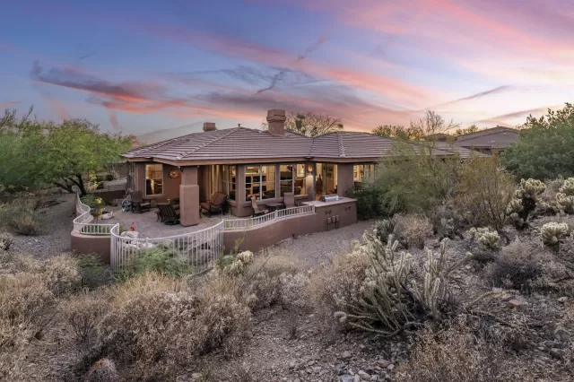 MLS: 6109042 Condo For Sale