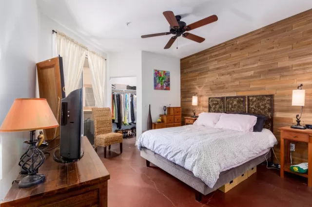 MLS: 6109119 Condo For Sale