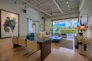 Photo #1: 6109146 Listing