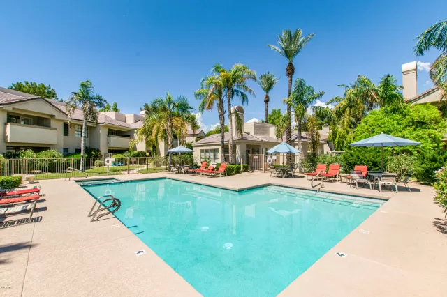 MLS: 6109177 Condo For Sale