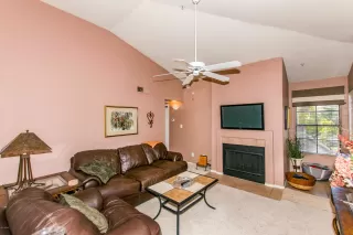 Photo #3: 6109177 Listing 