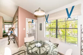 Photo #5: 6109177 Listing 