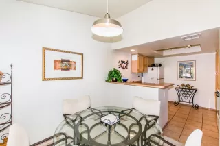 Photo #6: 6109177 Listing 