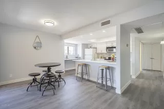 Photo #1: 6109179 Listing 