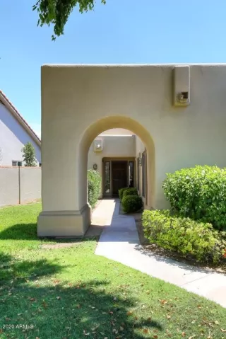 Photo #4: 6109284 Listing