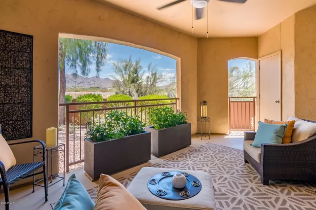 MLS: 6109413 Condo For Sale