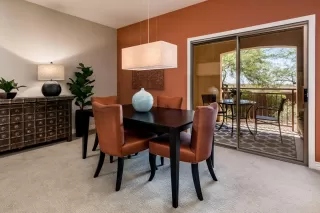 Photo #6: 6109413 Listing