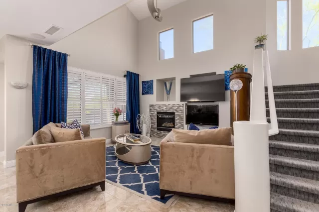 MLS: 6109531 Condo For Sale