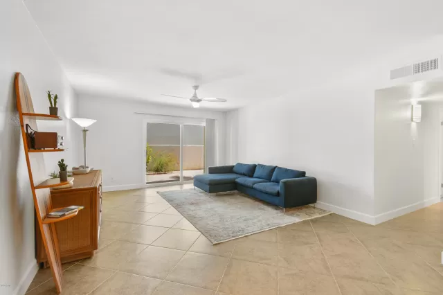 MLS: 6110017 Condo For Sale