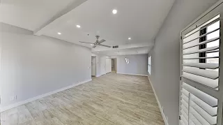 Photo #4: 6110084 Listing