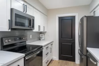 Photo #5: 6110540 Listing 