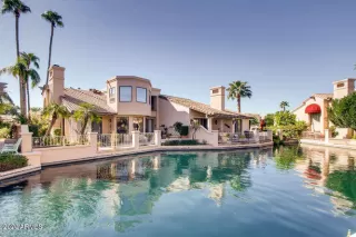 Photo #3: 6110631 Listing