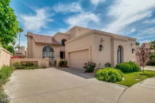 Photo #6: 6110631 Listing