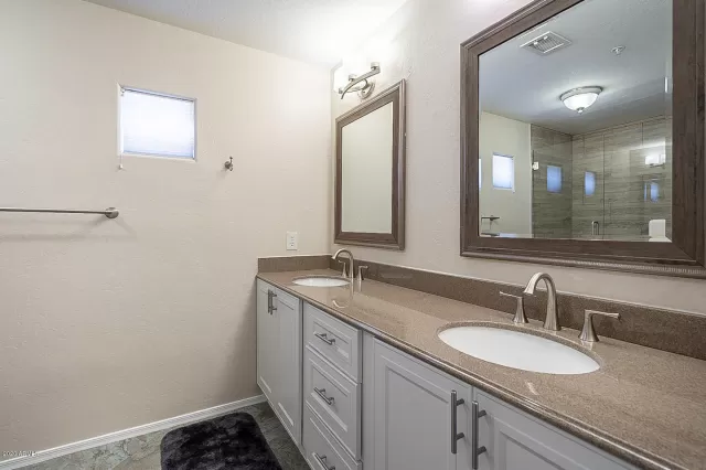 MLS: 6110638 Condo For Sale