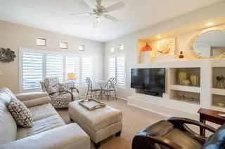 Photo #4: 6110638 Listing