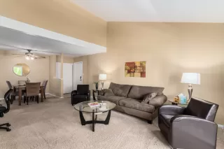 Photo #5: 6110704 Listing 