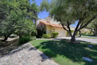 Photo #2: 6110747 Listing 