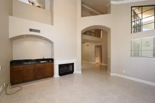 Photo #6: 6110747 Listing 