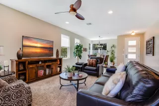 Photo #1: 6110846 Listing 