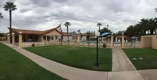 Photo #2: 6111392 Listing 