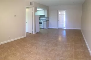 Photo #4: 6111392 Listing 