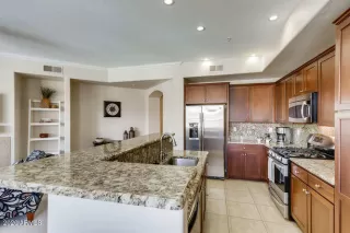 Photo #3: 6111420 Listing