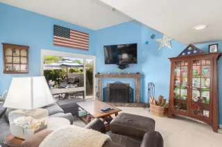 Photo #1: 6111502 Listing 