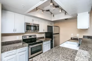 Photo #3: 6112166 Listing 