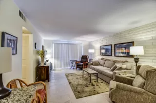 Photo #3: 6112294 Listing 