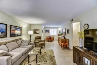 Photo #4: 6112294 Listing 