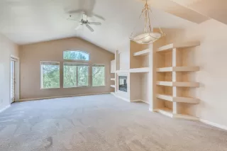 Photo #3: 6112475 Listing