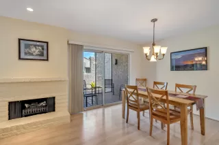 Photo #4: 6112600 Listing 