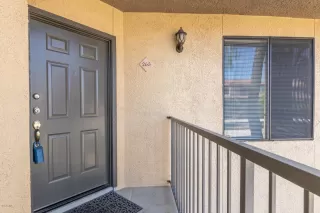 Photo #4: 6112791 Listing