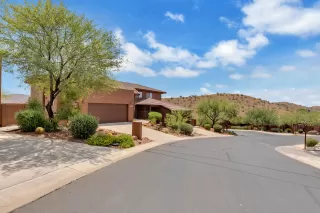 Photo #1: 6112818 Listing 
