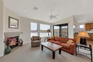 Photo #6: 6112818 Listing 