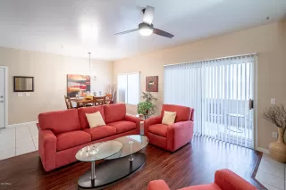 Photo #6: 6112896 Listing 