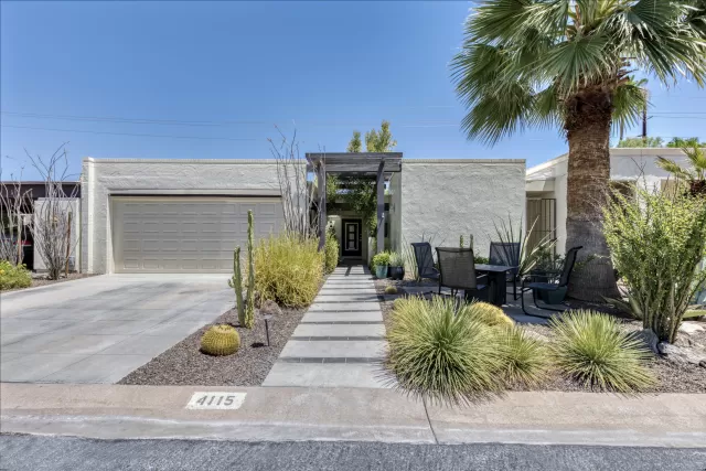 MLS: 6112906 Condo For Sale