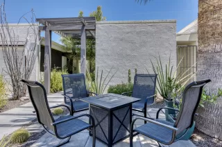 Photo #2: 6112906 Listing