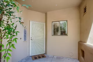 Photo #2: 6113490 Listing